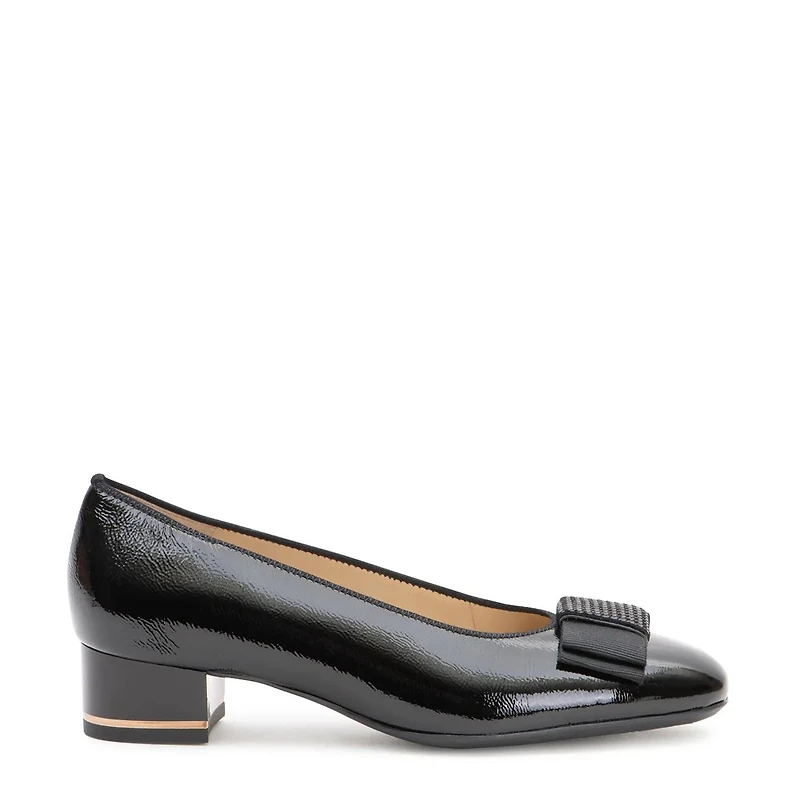 Women's Garnet Wide Width Pump