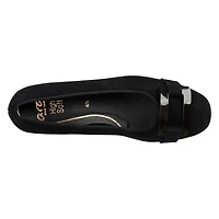 Women's Gentian Wide Width Pump