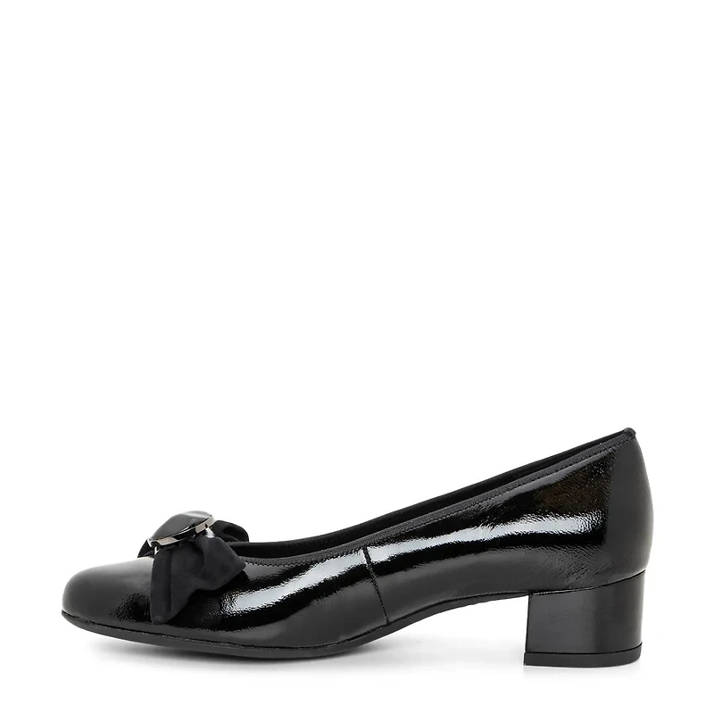 Women's Nolana Moon Wide Width Pump