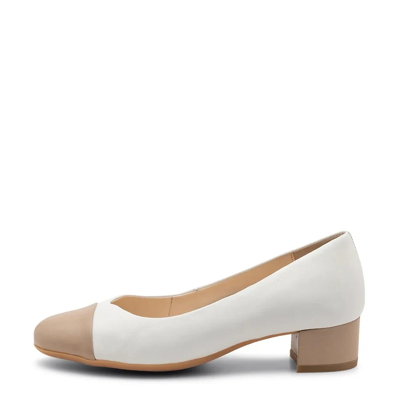 Women's Nanette Wide WIdth Pump