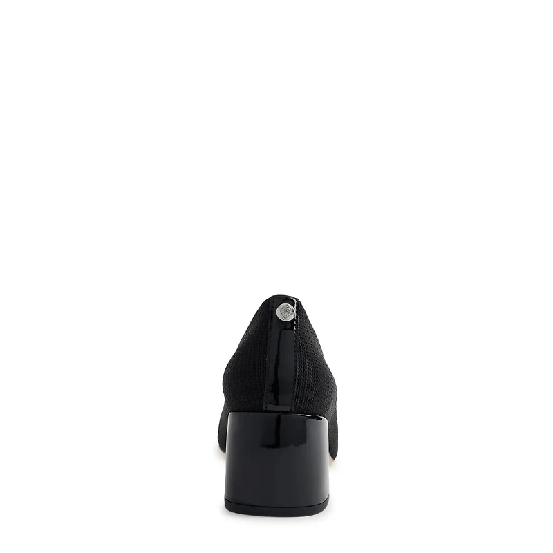 Women's Aquarius Pump