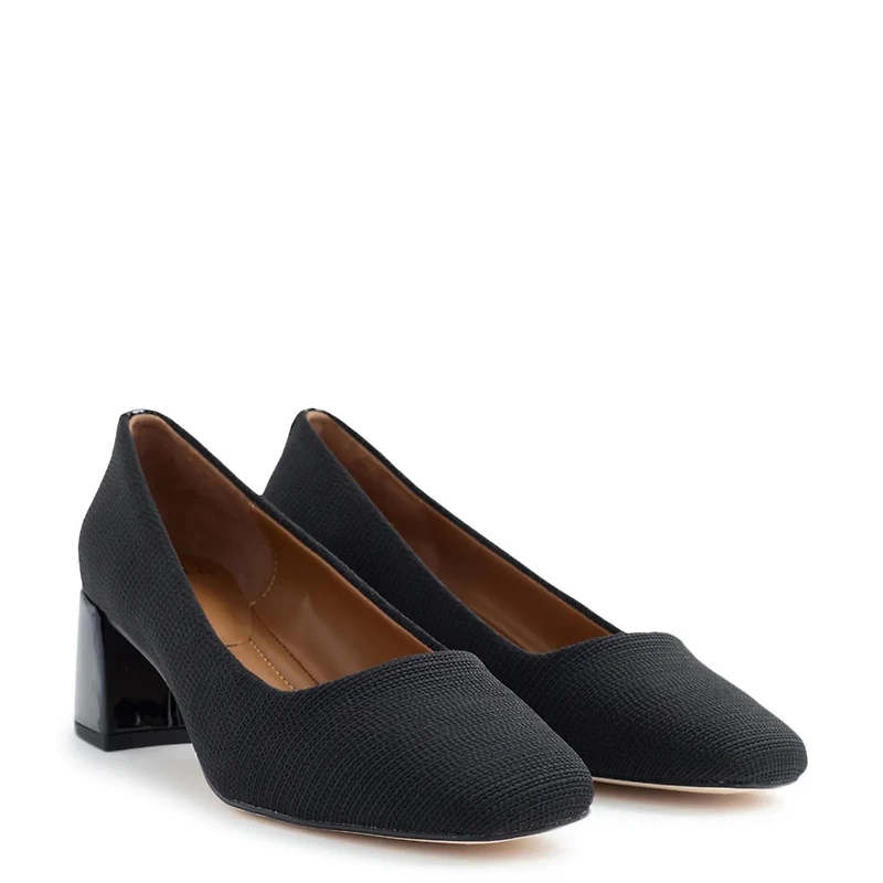 Women's Aquarius Pump