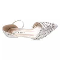 Larissa Wide Width Pump