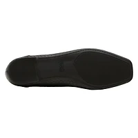 Women's Nakia Flat Leather Shoe