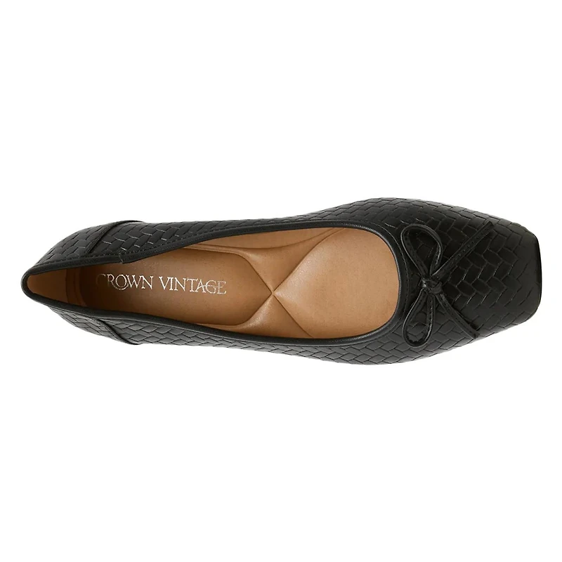 Women's Nakia Flat Leather Shoe