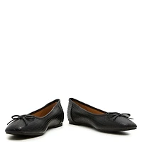 Women's Nakia Flat Leather Shoe