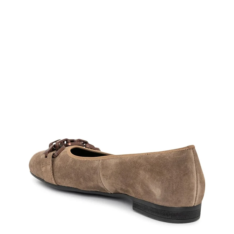 Women's Scout Chain Ballet Flat