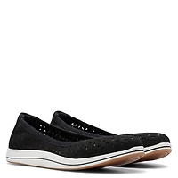 Women's Breeze Roam Shoe