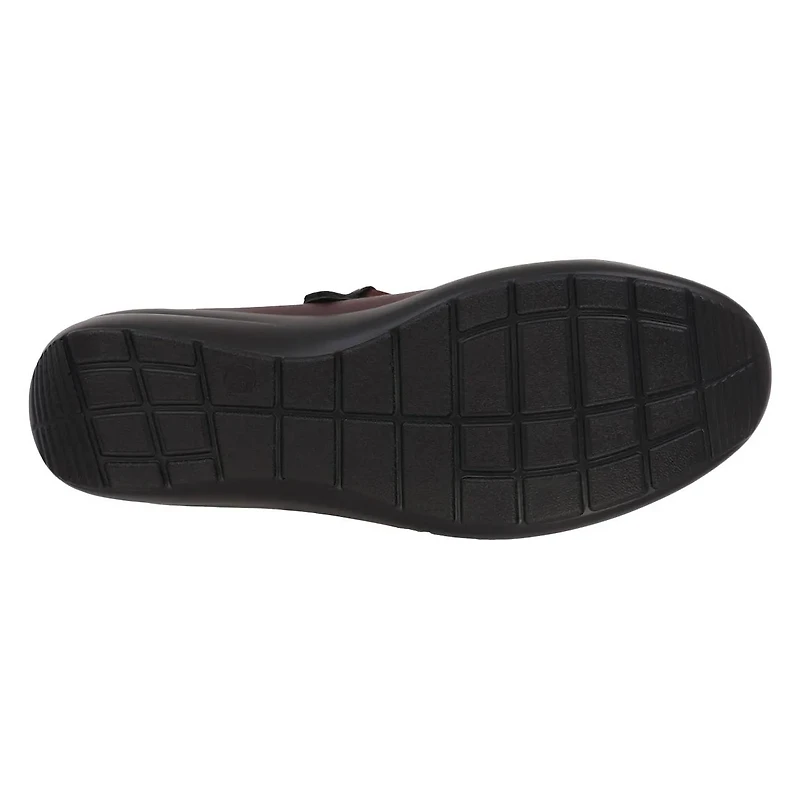 Womens Emma Slip On Shoe Wide Width