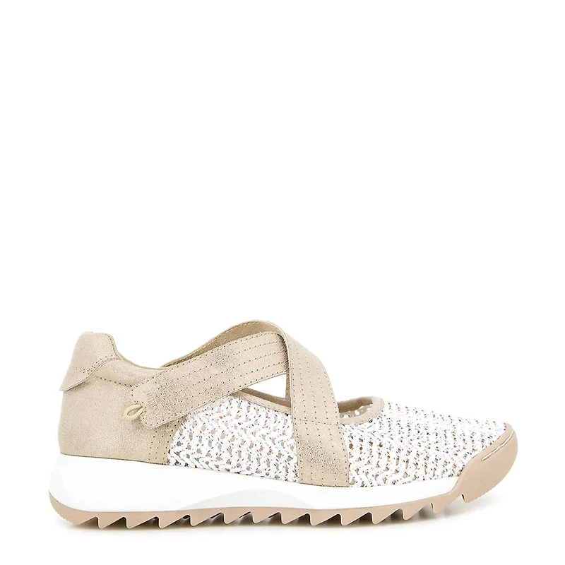 Women's Mia Sneaker