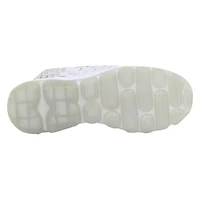 Women's Victoria Gummies Sneaker