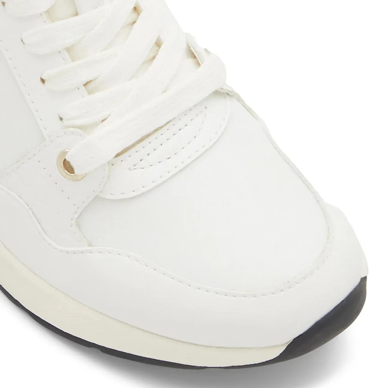 Women's Kourt Sneaker