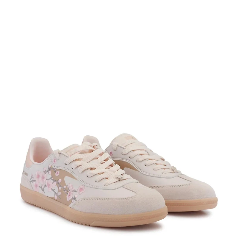 Women's Hotshot Floral Embroidered Sneaker