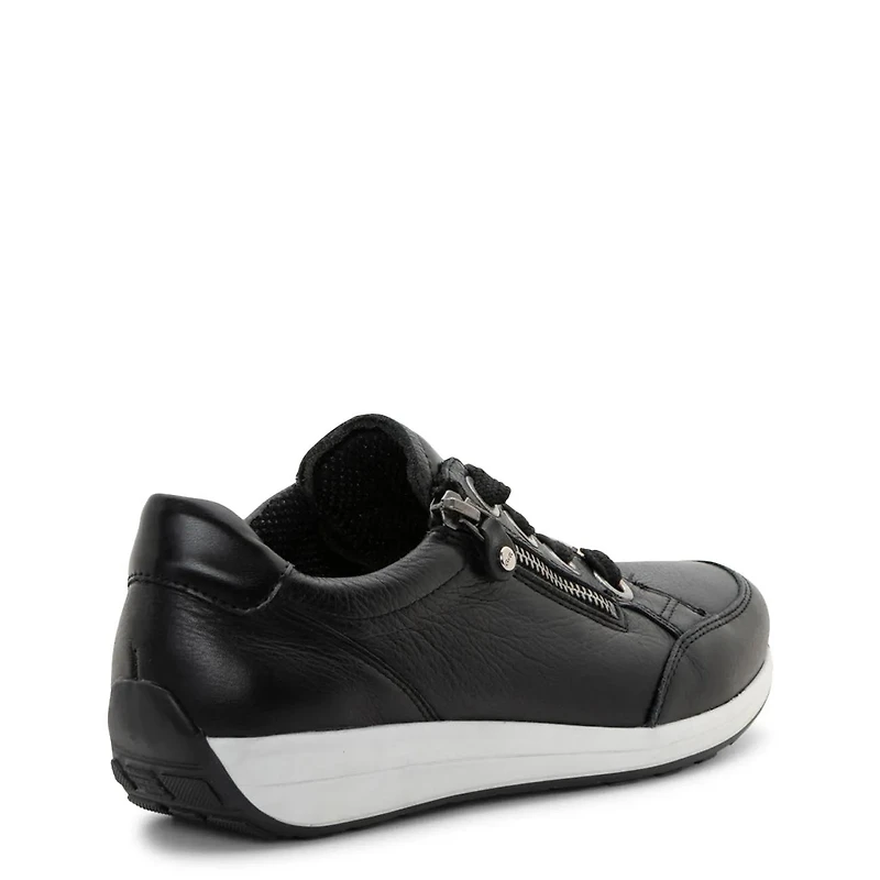 Women's Ollie Wide Width Sneaker