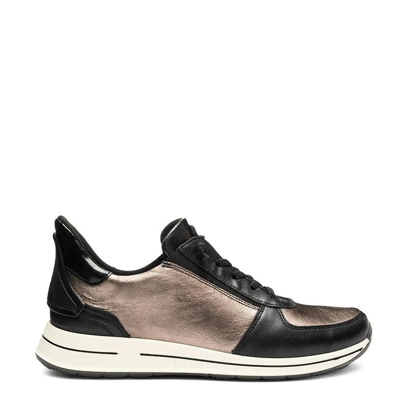 Women's Ovation Wide Width Sneaker