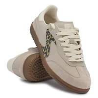 Women's Hotshot Shimmering Spot Sneaker
