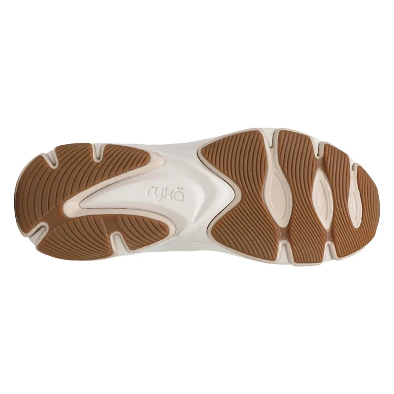 Women's Devotion X Max Sneaker