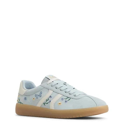 Women's Chicsneaker Embroidered Sneaker