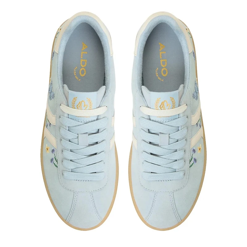 Women's Chicsneaker Embroidered Sneaker