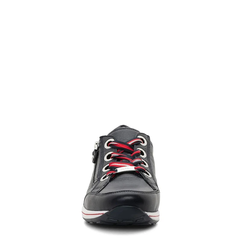 Women's Ollie Sneaker