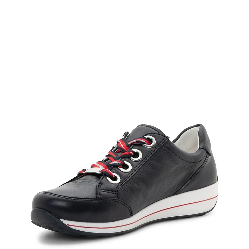 Women's Ollie Sneaker