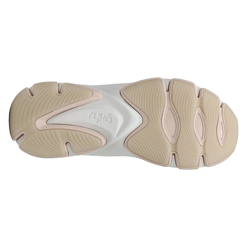 Women's Devotion X Max Sneaker