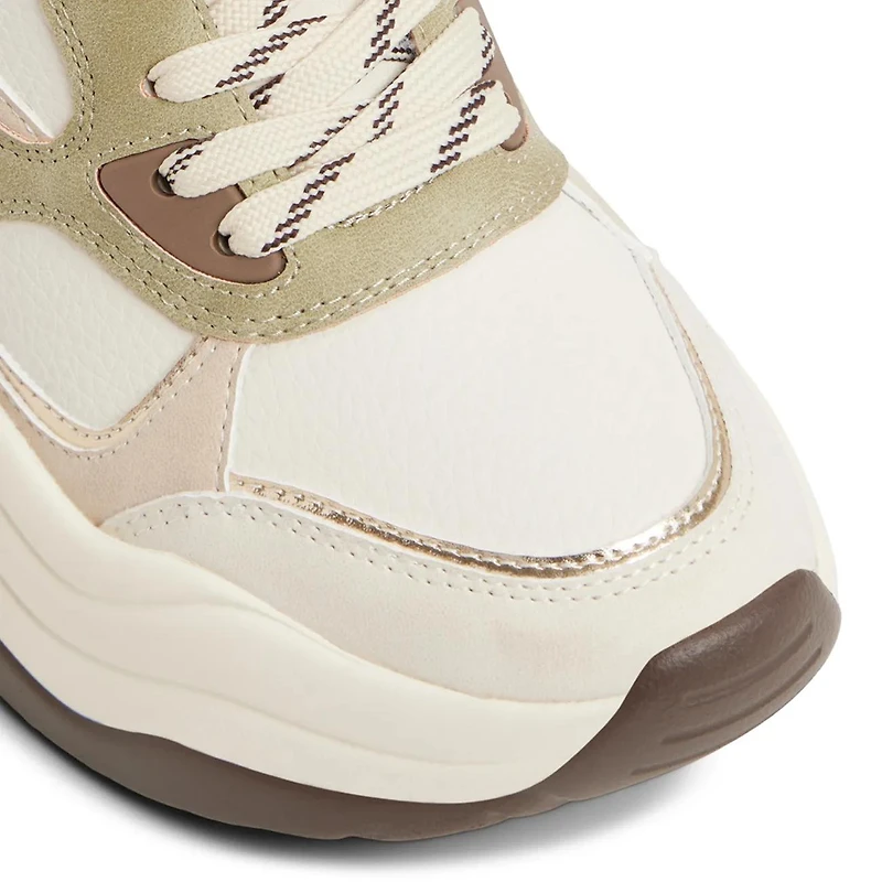 Women's Helynne Sneaker