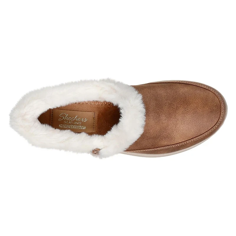 Women's Cozy Escape Hands Free Slip Ins Slippers