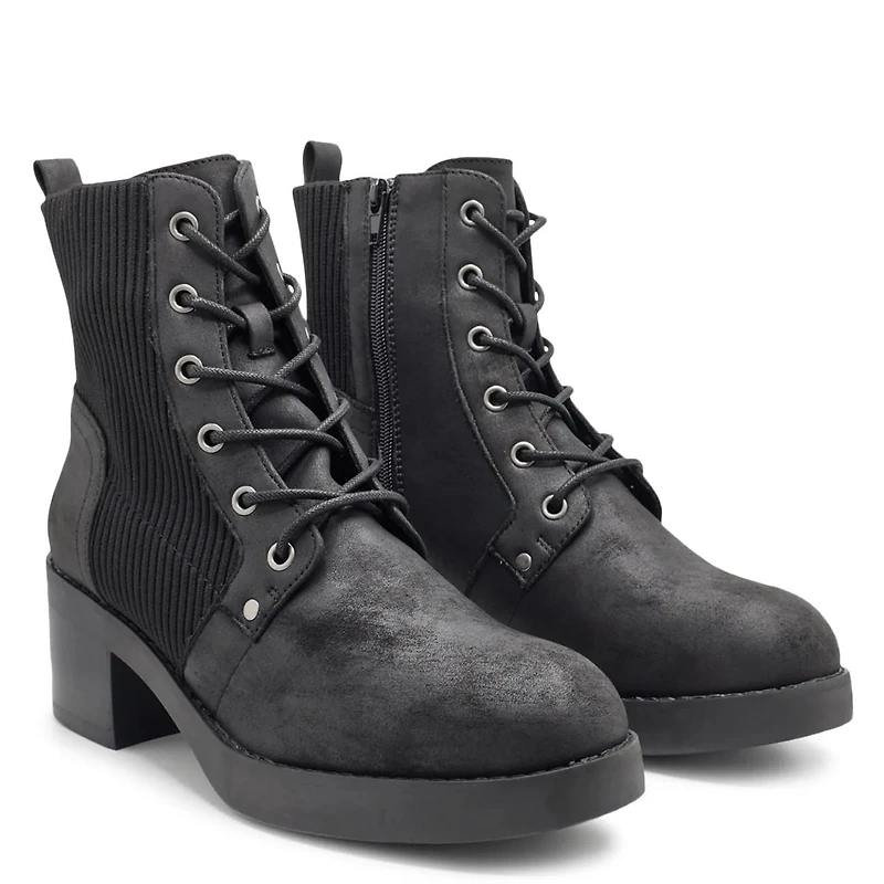 Women's Lace Up Boot