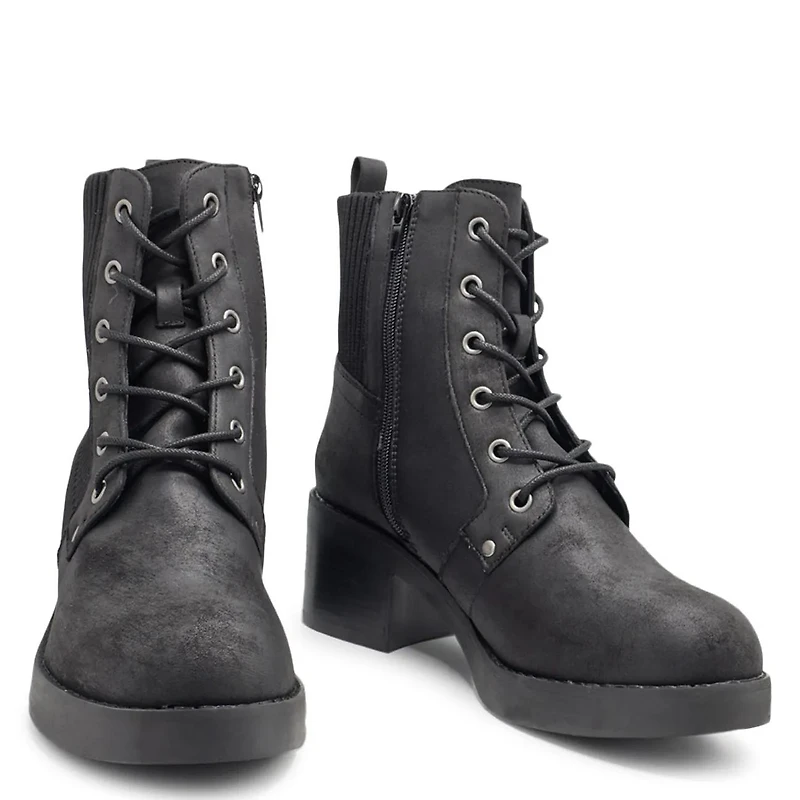 Women's Lace Up Boot