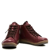 Women's Arianna Water Resistant Wide Width Boot