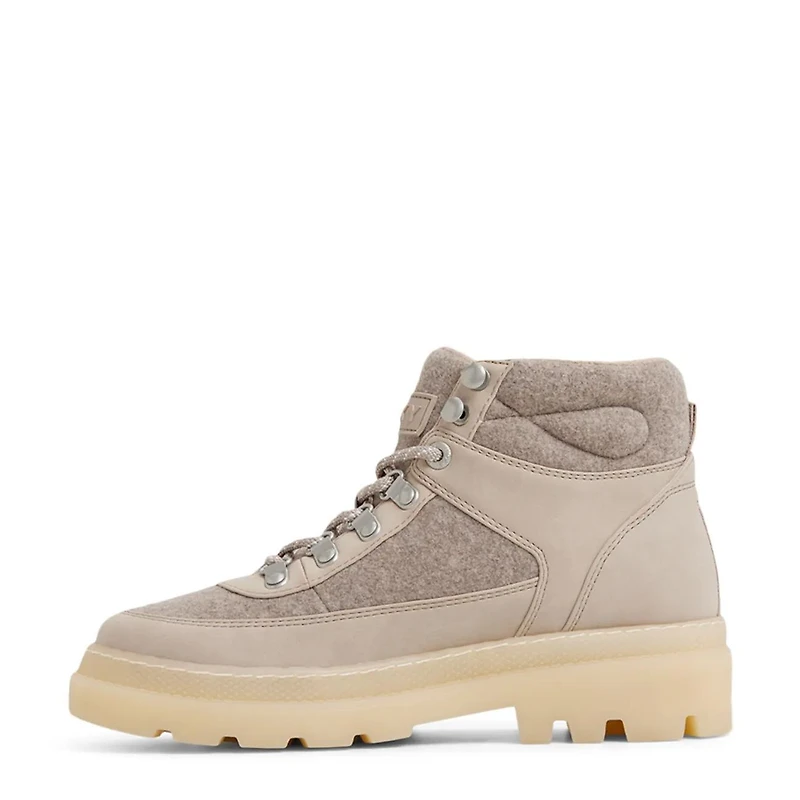 Women's Venture Out Boot