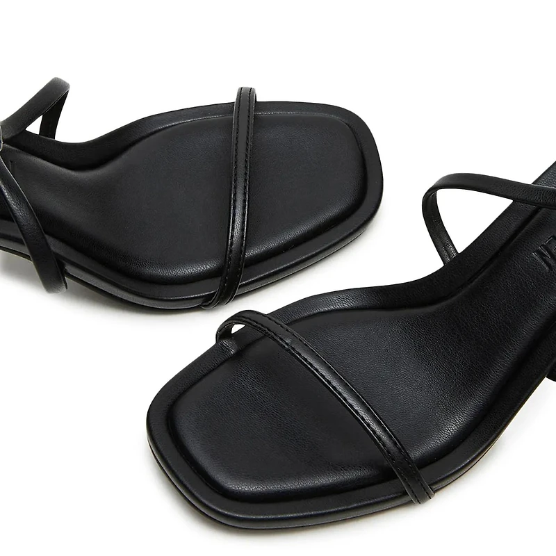 Women's Demure Heeled Sandal