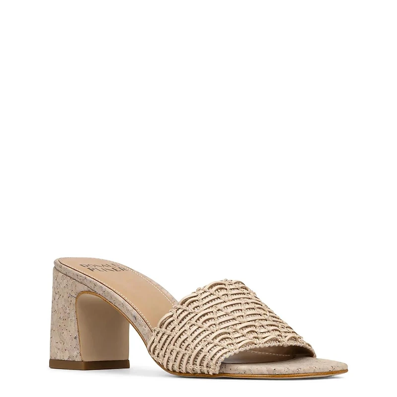 Danila Sandal