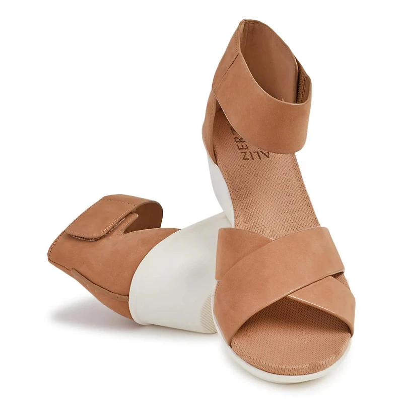Womens' Riviera Wedge Sandal