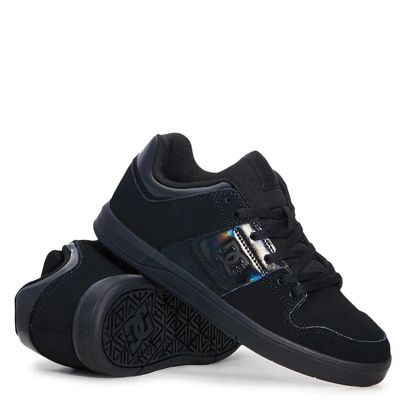 Cure Low Iridecent Skate Shoe