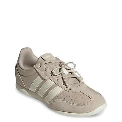 Women's Barreda Lo Sneaker