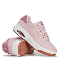 Women's Uno Court Fast Break Sneaker