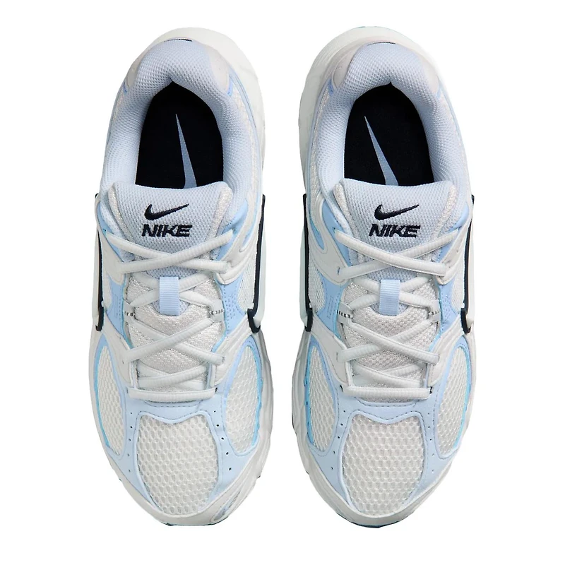 Women's Nike V5 RNR Sneaker