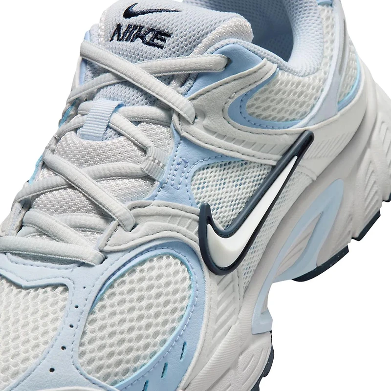 Women's Nike V5 RNR Sneaker
