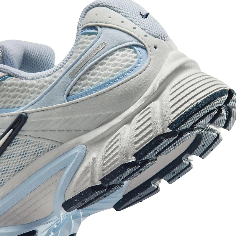 Women's Nike V5 RNR Sneaker
