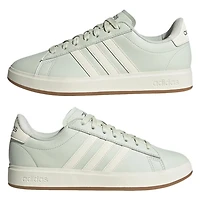 Women's Grand Court 2.0 Sneaker