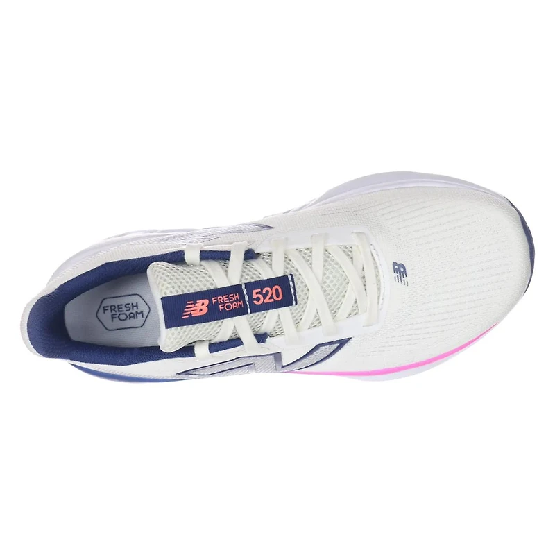Women's Fresh Foam 520 V9 Wide Sneaker