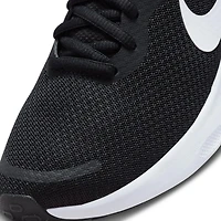 Women's Revolution 7 Running Shoe