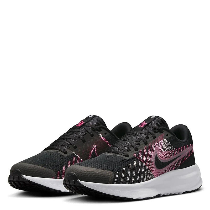 Women's Run Defy Sneaker