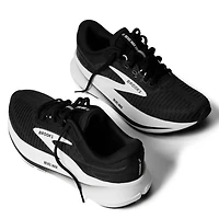 Women's Revel Max Sneaker