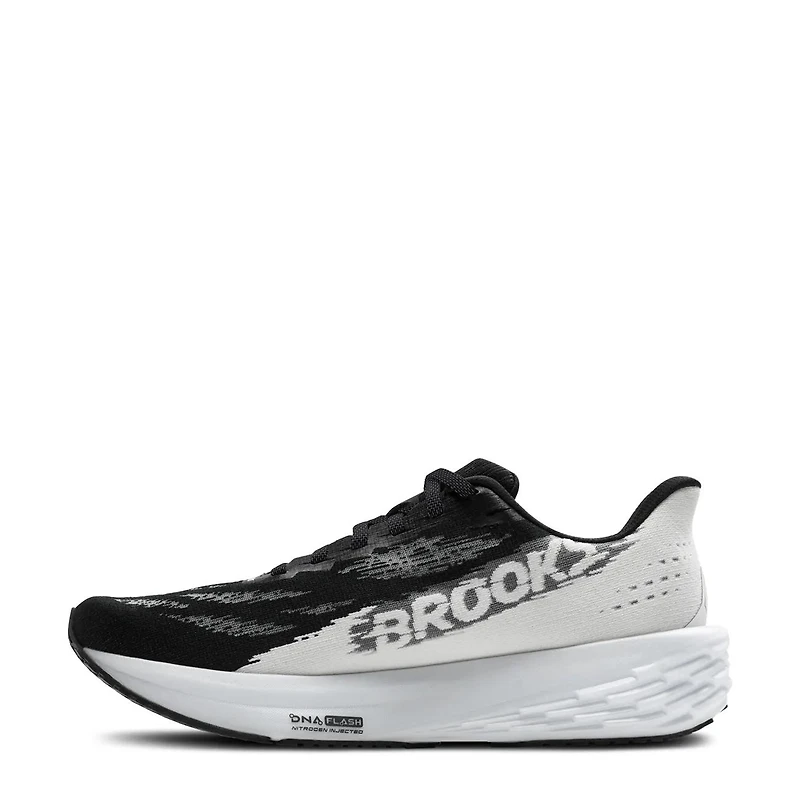 Women's Launch 11 Wide Width Sneaker