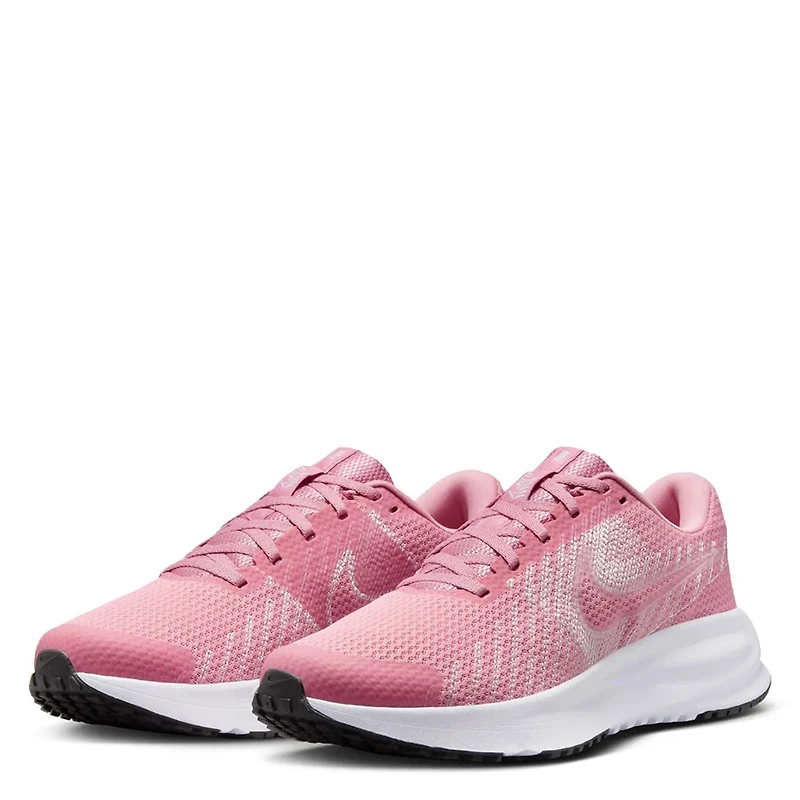 Women's Run Defy Sneaker