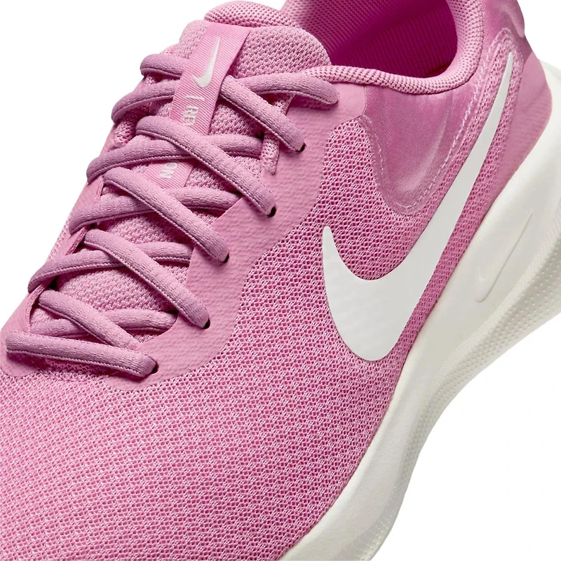 Women’s Revolution 7 Wide Width Running Shoe