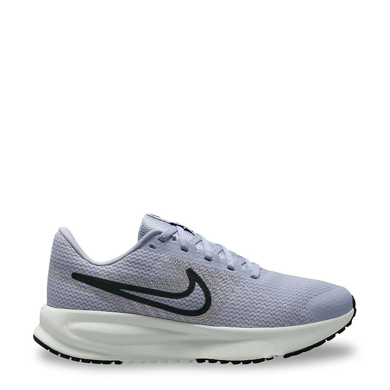 Women's Run Defy Sneaker